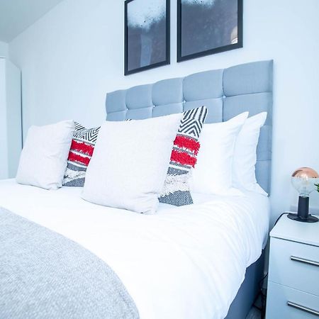 Luxury Apartments Available Next To Train Station - The Wallgate Apartments Wigan - Free Parking Εξωτερικό φωτογραφία