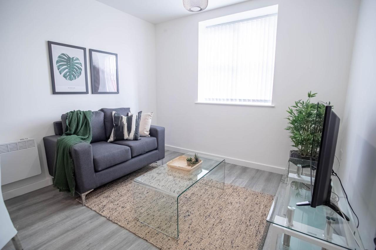 Luxury Apartments Available Next To Train Station - The Wallgate Apartments Wigan - Free Parking Εξωτερικό φωτογραφία