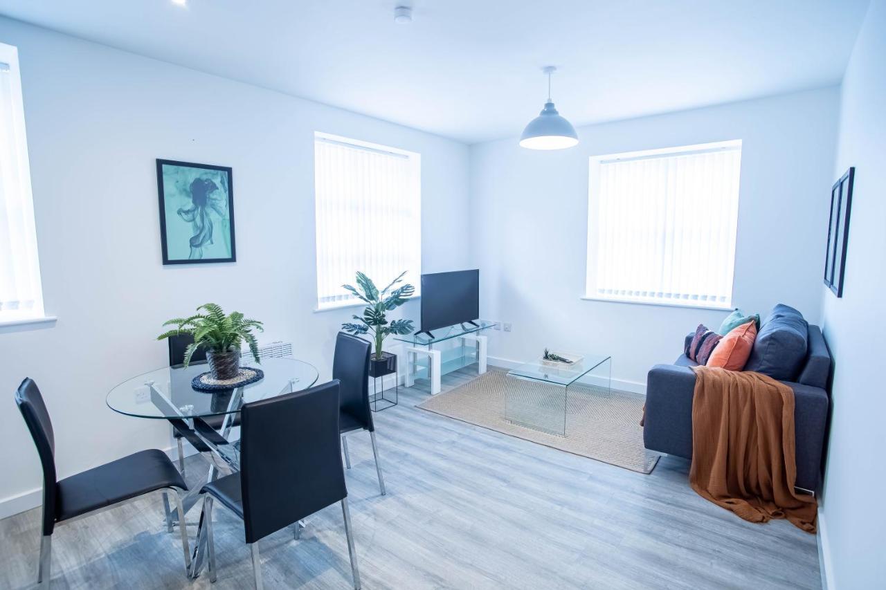 Luxury Apartments Available Next To Train Station - The Wallgate Apartments Wigan - Free Parking Εξωτερικό φωτογραφία