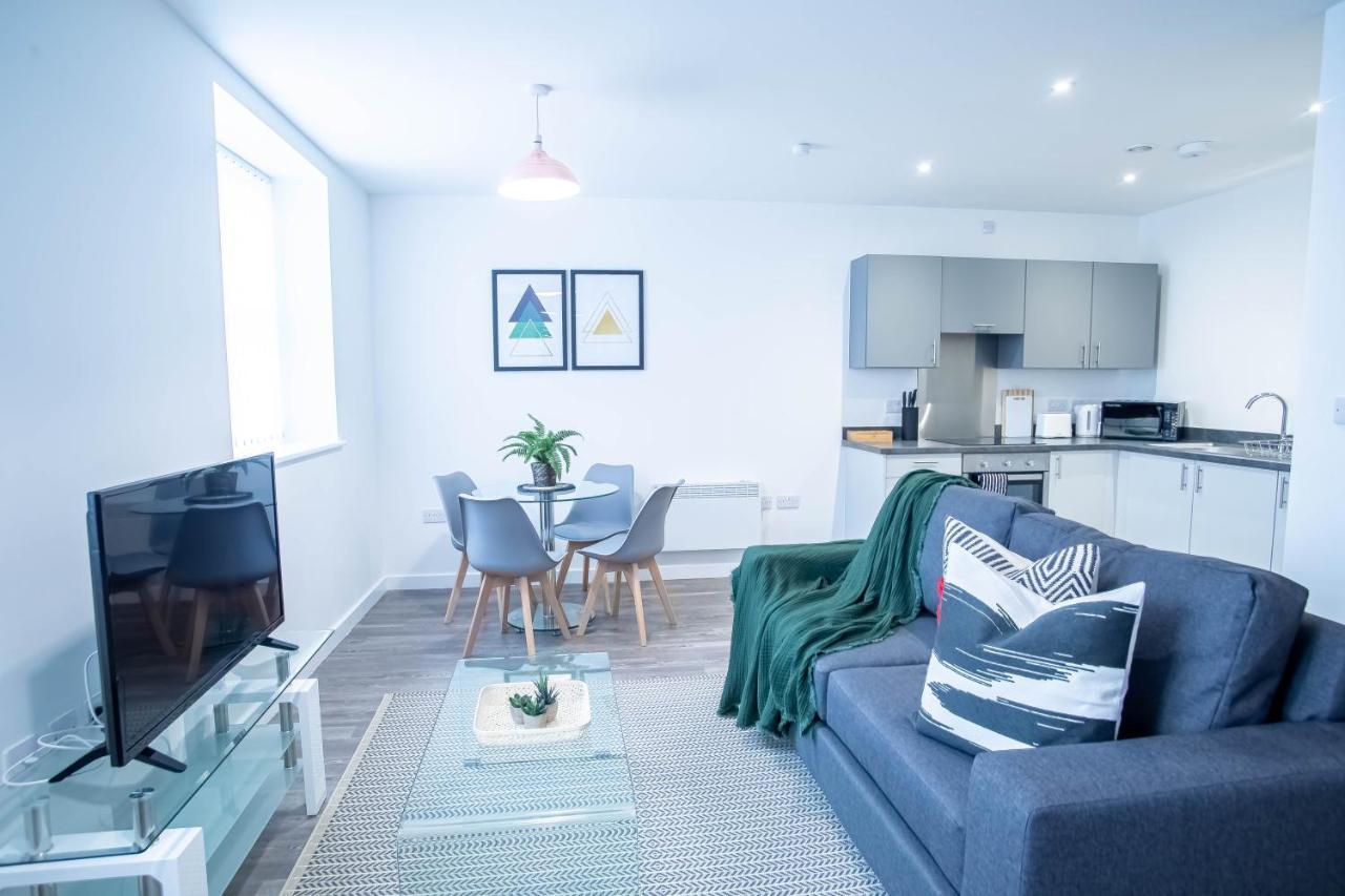 Luxury Apartments Available Next To Train Station - The Wallgate Apartments Wigan - Free Parking Εξωτερικό φωτογραφία